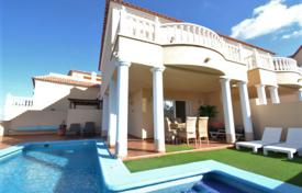 Stadthaus – Playa Paraiso, Adeje, Santa Cruz de Tenerife,  Kanarische Inseln (Kanaren),   Spanien. 495 000 €