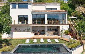 8-zimmer villa 238 m² in Nizza, Frankreich. 2 290 000 €