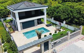 5-zimmer wohnung 200 m² in Kemer, Türkei. 38 037 000 TRY
