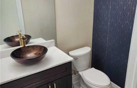 15-zimmer haus in der stadt in Scarborough, Kanada. C$2 427 000