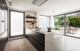 15-zimmer villa 628 m² in Estepona, Spanien. 2 495 000 €