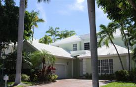 Villa – Key Biscayne, Florida, Vereinigte Staaten. 2 792 000 €