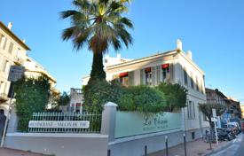 10-zimmer wohnung in Antibes, Frankreich. 1 800 000 €