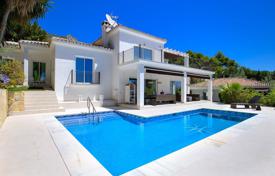 4-zimmer villa 300 m² in Marbella, Spanien. 1 950 000 €