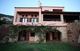 Villa – Euböa, Thessalia Sterea Ellada, Griechenland. 3 350 €  pro Woche