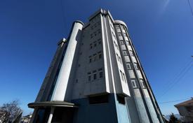 Gebäude zum Verkauf nahe des Strandes in Trabzon Besikduzu. 874 000 €