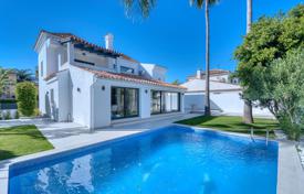 5-zimmer villa 355 m² in Nueva Andalucia, Spanien. 3 750 €  pro Woche