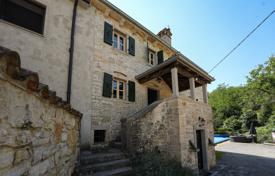 6-zimmer haus in der stadt 200 m² in Gračišće, Kroatien. 375 000 €