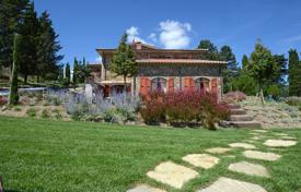 Villa – San Casciano dei Bagni, Siena, Toskana,  Italien. 1 880 000 €