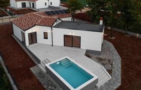 4-zimmer haus in der stadt 144 m² in Barban, Kroatien. 499 000 €
