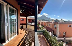 4-zimmer einfamilienhaus 160 m² in Adeje, Spanien. 685 000 €