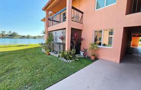 2-zimmer appartements in eigentumswohnungen 93 m² in Miami, Vereinigte Staaten. $283 000