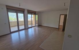 2-zimmer wohnung 105 m² in Bečići, Montenegro. 242 000 €