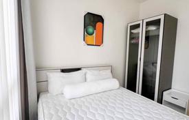 2-zimmer appartements in eigentumswohnungen in Watthana, Thailand. $291 000