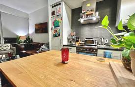 1-zimmer wohnung in Front Street East, Kanada. C$879 000