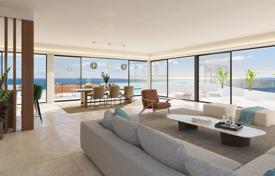 2-zimmer wohnung 122 m² in Marbella, Spanien. 669 000 €