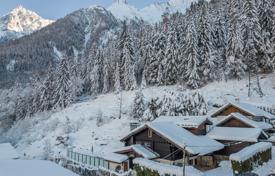 Villa – Chamonix, Auvergne-Rhône-Alpes, Frankreich. 2 200 000 €