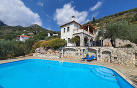 Villa – Peloponnes, Griechenland. 700 000 €