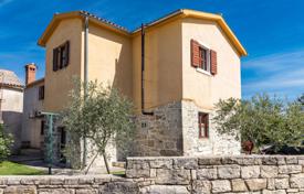 3-zimmer haus in der stadt 230 m² in Pazin, Kroatien. 550 000 €