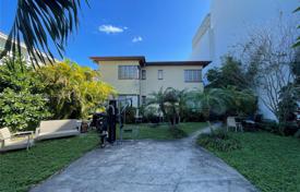 2-zimmer appartements in eigentumswohnungen 414 m² in Miami Beach, Vereinigte Staaten. $475 000