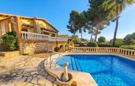 5-zimmer einfamilienhaus 484 m² in Moraira, Spanien. 1 190 000 €