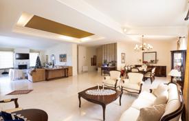 4-zimmer villa 450 m² in Attika, Griechenland. 800 000 €