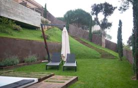 4-zimmer villa in Cabrils, Spanien. 4 400 €  pro Woche