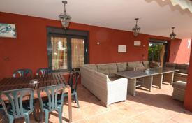 Einfamilienhaus – Tarragona, Katalonien, Spanien. 8 400 €  pro Woche