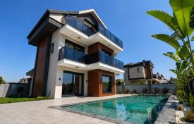 5-zimmer villa 210 m² in Foça, Türkei. 47 976 000 TRY