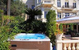 12-zimmer villa in Cannes, Frankreich. 16 500 €  pro Woche