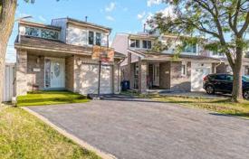 4-zimmer haus in der stadt in Etobicoke, Kanada. C$1 011 000