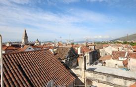 Wohnung – Trogir, Split-Dalmatia County, Kroatien. 275 000 €