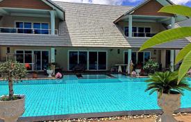 Haus in der Stadt – Pattaya, Chonburi, Thailand. 168 000 €
