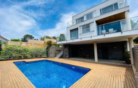 Villa – Lloret de Mar, Katalonien, Spanien. 1 090 000 €