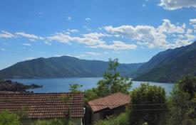 Grundstück in Risan, Montenegro. 170 000 €