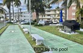 Wohnung – Hallandale Beach, Florida, Vereinigte Staaten. $290 000
