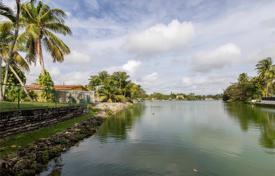 3-zimmer haus in der stadt 178 m² in Miami, Vereinigte Staaten. $950 000