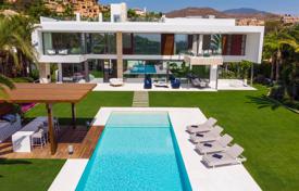 Villa – Marbella, Andalusien, Spanien. 13 000 €  pro Woche