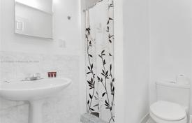 4-zimmer haus in der stadt 294 m² in Miami, Vereinigte Staaten. $1 395 000