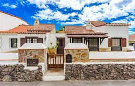 4-zimmer einfamilienhaus 165 m² in Golf del Sur, Spanien. 469 000 €