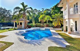 Villa – Pinecrest, Florida, Vereinigte Staaten. $2 250 000