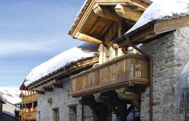 Chalet – Val d'Isere, Auvergne-Rhône-Alpes, Frankreich. 22 000 €  pro Woche