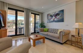 3-zimmer wohnung 105 m² in Benahavis, Spanien. 385 000 €