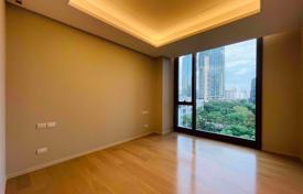 2-zimmer appartements in eigentumswohnungen in Pathum Wan, Thailand. $727 000