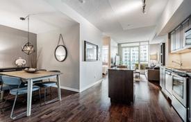 2-zimmer wohnung in Fort York Boulevard, Kanada. C$862 000