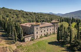 29-zimmer villa 4000 m² in Pomarance, Italien. 1 200 000 €