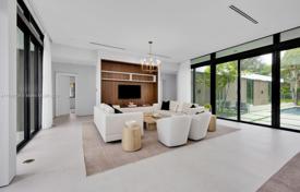 7-zimmer haus in der stadt 630 m² in Miami, Vereinigte Staaten. $4 825 000