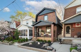 Haus in der Stadt – Woodbine Avenue, Toronto, Ontario,  Kanada. C$2 161 000