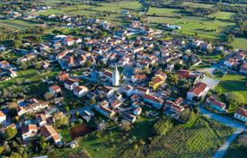 Grundstück in Šišan, Kroatien. 115 000 €