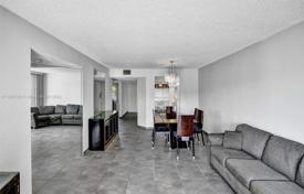 Eigentumswohnung – Pembroke Pines, Broward, Florida,  Vereinigte Staaten. $255 000